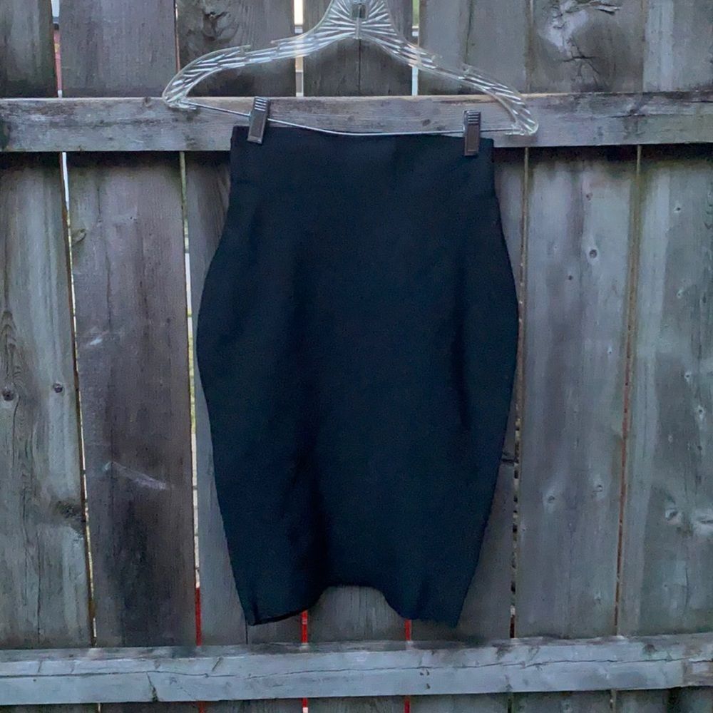 Wow Couture high waisted pencil skirt sz. S